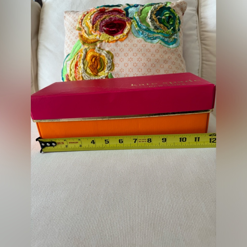 Kate Spade ♠️ Box♠️Beautiful Orange and Pink Colors - Picture 3 of 4